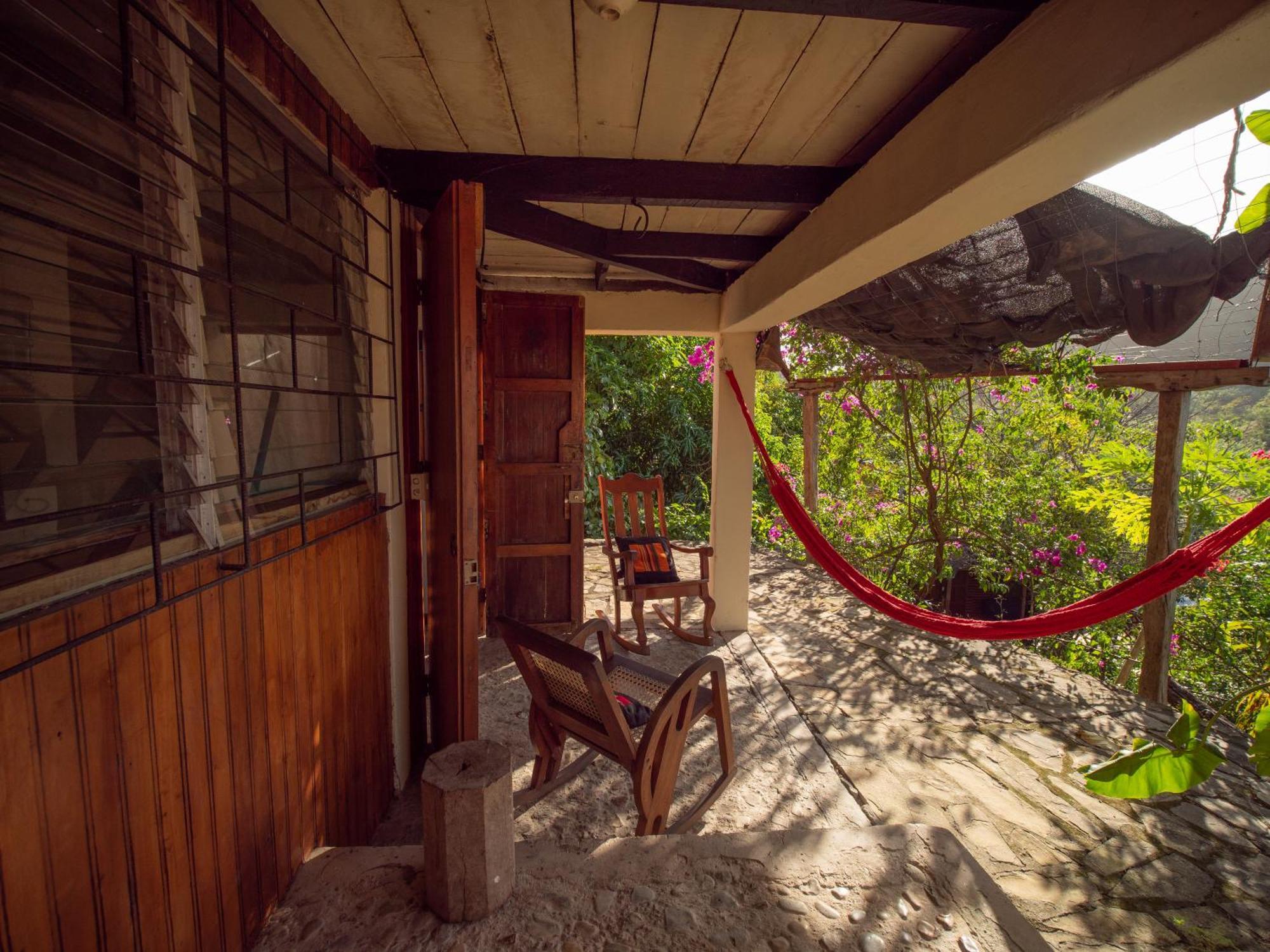 Cabañas Lobotepe, 1 bedroom apartment with bay view, 3 blocks from beach&center of San Juan San Juan del Sur Exterior foto