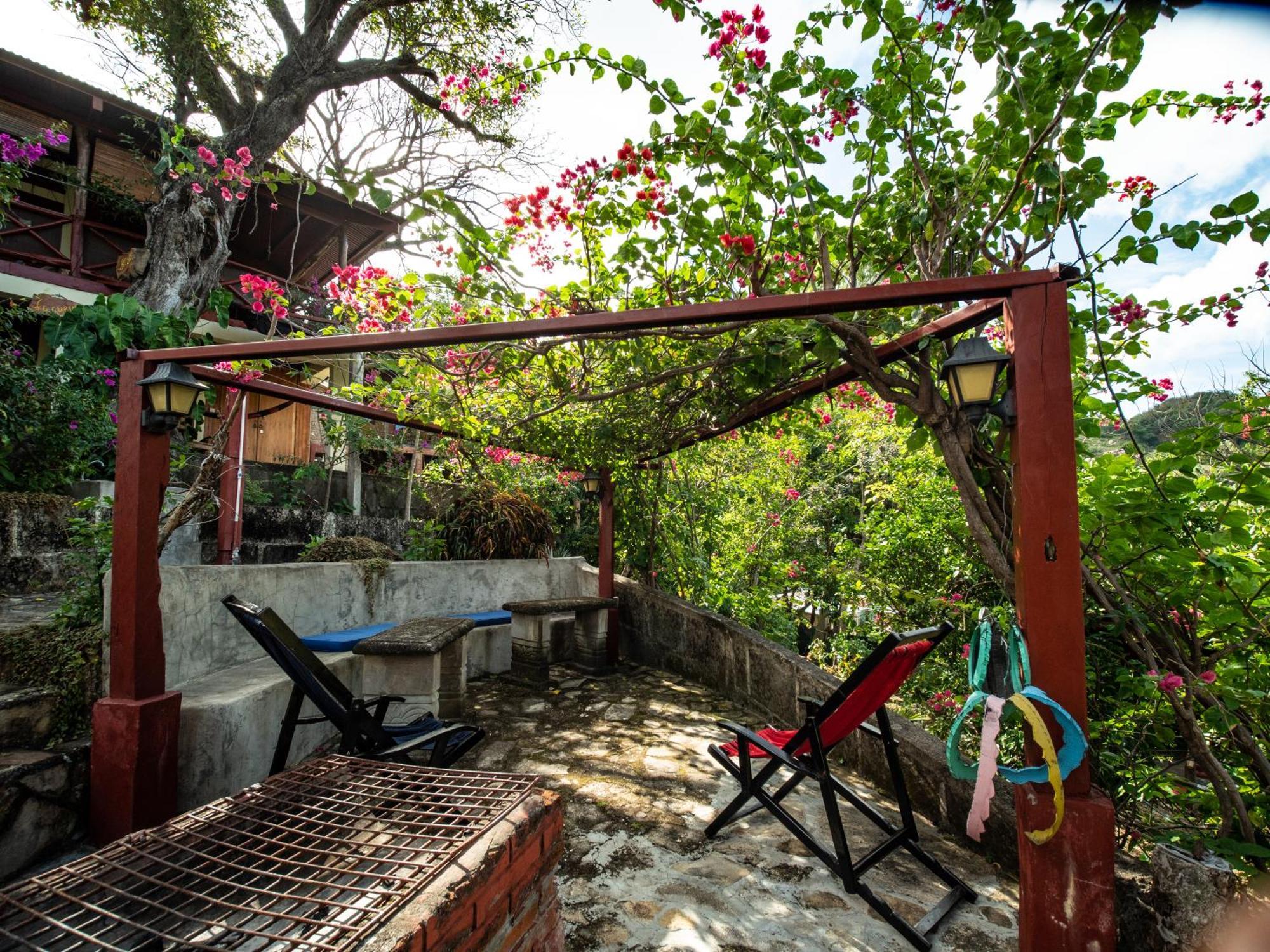 Cabañas Lobotepe, 1 bedroom apartment with bay view, 3 blocks from beach&center of San Juan San Juan del Sur Exterior foto